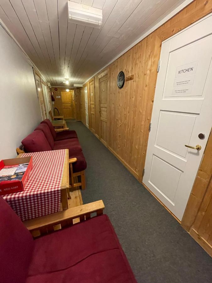 Å Lofoten A Hi Hostel מראה חיצוני תמונה